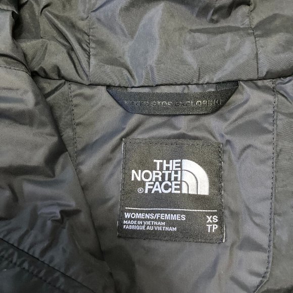 Never Worn The North Face Wind Breaker Jacket - Picture 2 of 6